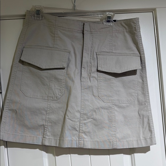 Gloria Vanderbilt Pants - Gloria Vanderbilt Beige Cargo Skort